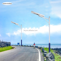 Lampadaire solaire intégré en aluminium moulé sous pression 30W avec détecteur de mouvement, étanche IP65, lampe LED pour extérieur, campus, routes et parkings