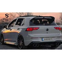 Pare-chocs de voiture Accessoires de voiture pour Volkswagen Golf 8 à R Style y compris pare-chocs avant et arrière avec calandre, jupes latérales