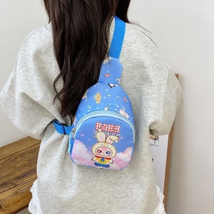 La nuova borsa a tre bambini con cartoni animati e stampe carine borsa da petto da <span class=keywords><strong>asilo</strong></span> di grande capacità Casual e Versatile - Product Image 4
