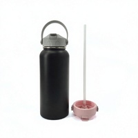 Bouteille isotherme en acier inoxydable noir de 32 oz avec couvercle à paille breveté, poignée à rivets réglable, anti-fuite, pour activités de plein air