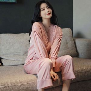 Conjunto de Pijama de Manga Larga con Encaje Dulce para Verano 2026, Pijama de Seda Satén Blanca con Cuello en V para Mujer - Product Image 5