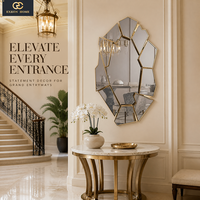 Miroir mural de luxe léger de style français pour l'entrée, décoration de salon, miroir suspendu pour la chambre à coucher, design en forme de miroir