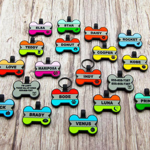 Collier d'étiquette de chien de compagnie à la mode personnalisé personnalisé blanc d'animal de silicone avec la dentelle décorée de <span class=keywords><strong>code</strong></span> QR pour des laisses de colliers d'animal familier - Product Image 1