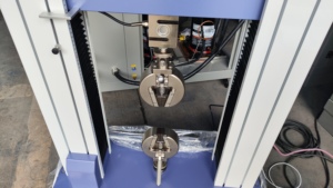 Máquina de Ensayo de Tracción Universal Automatizada Computarizada de Doble Columna para Pruebas de Tracción, Flexión, Compresión y Resistencia Multimaterial - Product Image 3