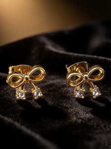 Boucles d'oreilles élégantes pour femmes en acier inoxydable avec zirconias, hypoallergéniques et parfaites comme <span class=keywords><strong>cadeau</strong></span> de fête pour les femmes - Product Image 1