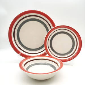 Service de table en porcelaine 18 pièces, vente chaude, vaisselle italienne en céramique, assiette à dîner <span class=keywords><strong>Flora</strong></span>, service de table en gros - Product Image 1