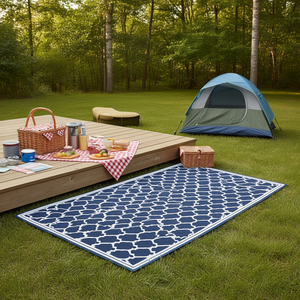 Tapis d'extérieur réversible Db 9x18 bleu et blanc en paille plastique pour patio, terrasse, pique-nique, camping - Product Image 2