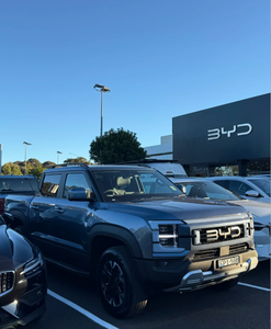 BYD Shark 6 Nouvelle Énergie Électrique 1.5L Turbo Super Hybride Rechargeable Tout-Terrain Pick-up 5 Places BYD Shark Pick-up Électrique - Product Image 2