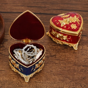 Luxury Metal Enamel Jewelry <b>Box</b> Handmade Vintage Heart-shaped Jewelry Trinket <b>Box</b> Ring Earring <b>Storage</b> <b>Box</b> - Product Image 3