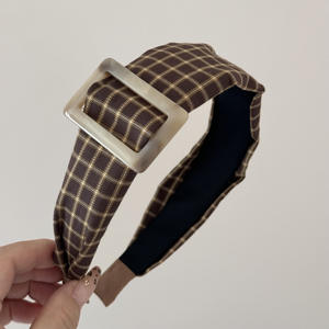 ربطة شعر على الطراز الامريكي كلاسيكية ملونة للقهوة ، ربطة رأس واسعة أنيقة أنيقة مع مشبك مربع ، إكسسوارات للبنات في المدرسة - Product Image 4