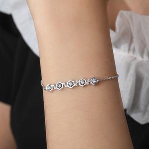 Wholesale 925 Sterling <b>Silver</b> Trendy Bowknot <b>Charm</b> <b>Bracelet</b> for Women Rhodium Plated Zircon for Wedding Party or Gift - Product Image 5