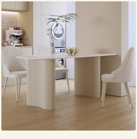 Ensemble de table à manger de luxe moderne 4 places, mobilier de maison imperméable avec plateau en marbre et pieds en métal
