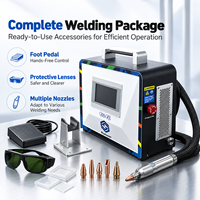 Soudeuse laser portable 300W QCW, machine de soudage laser à fibre portative pour applications de soudage de précision de tôles fines