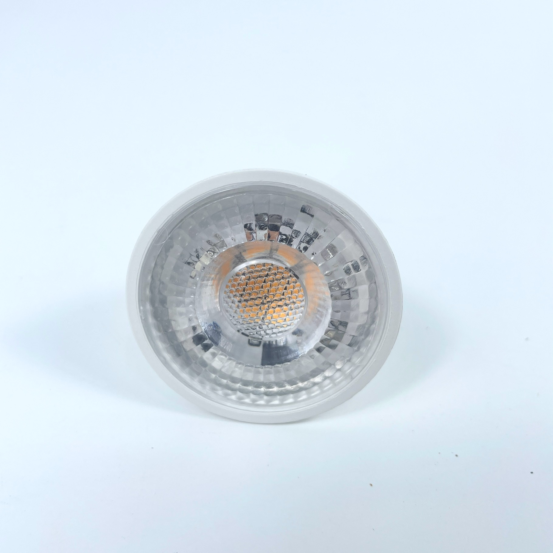 Современная дизайнерская AC85-265V 5 Вт 7 Вт SMD 3000K Светодиодная лампа GGu10 с регулируемой яркостью для внутреннего освещения