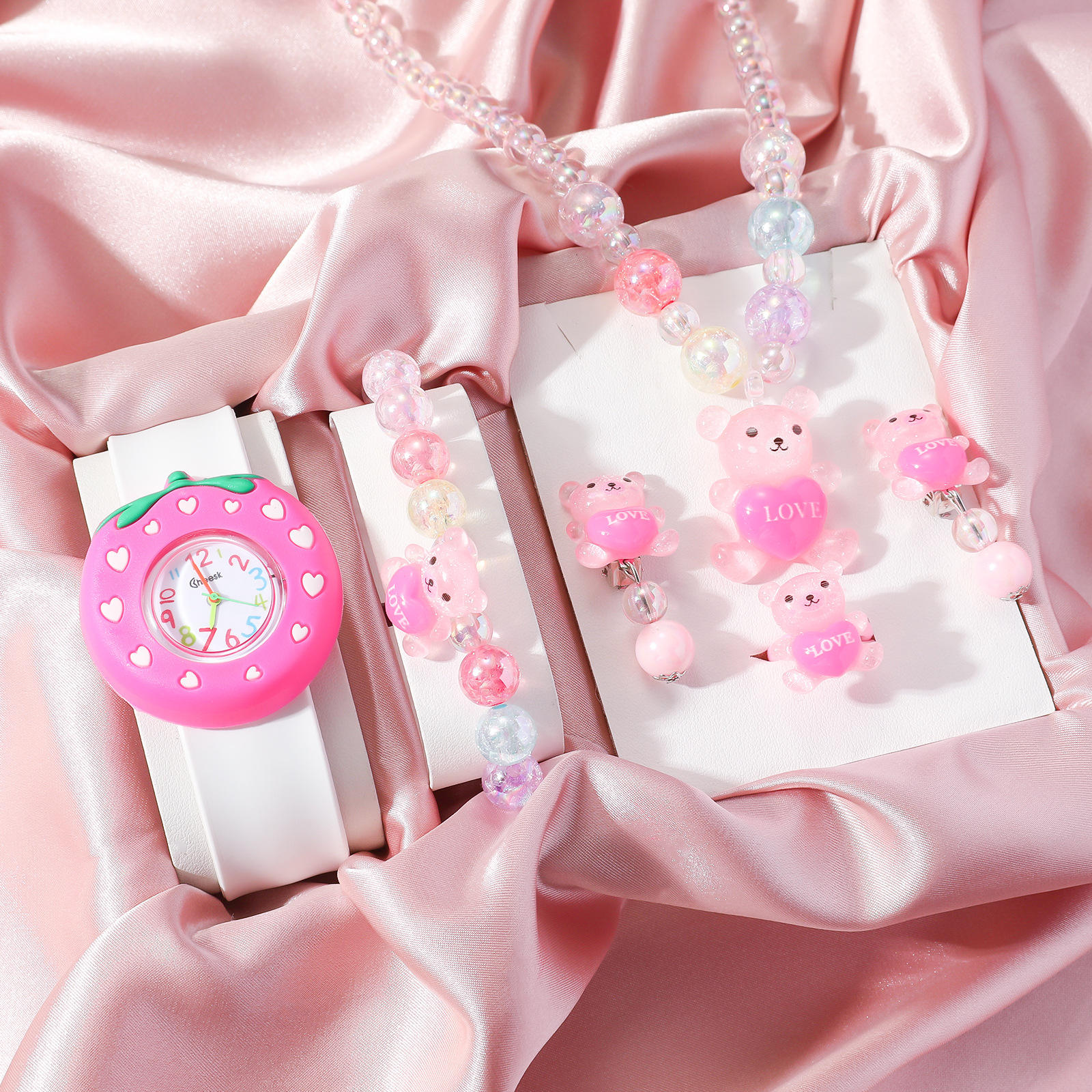 Strawberry Papa watch suit 1