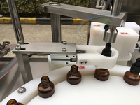 Machine automatique rotative de remplissage, de bouchage et d'étiquetage de flacons compte-gouttes 15ml 30ml 1oz 2oz pour ligne de remplissage de teintures et d'huiles essentielles
