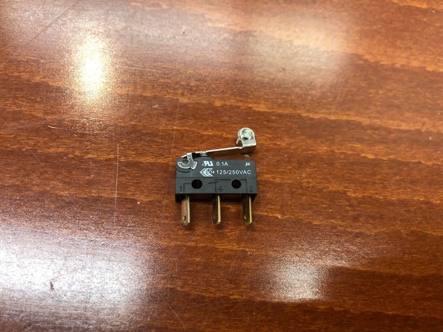 Zw10e70fd1 Switch Spdt Chassis Mount 100ma 125v Brand New, Original Product with a One-year Warranty