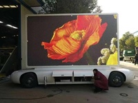 Écran LED publicitaire pour voiture, grand écran sans soudure, 22 pouces, écran de diffusion mobile LED ultra-large embarqué, noir, 5180x1760x2820mm