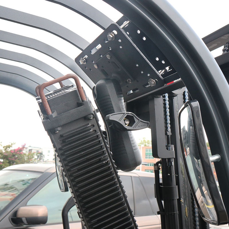 สีน้ำตาล