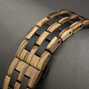 Correa Grabable de Madera de Cebra para <span class=keywords><strong>APPLE</strong></span> <span class=keywords><strong>WATCH</strong></span> All <span class=keywords><strong>Series</strong></span> 10 9 8 7 6 5 SE 49mm Ultra - Product Image 2