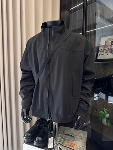 Chaqueta Bomber de entrenador de concha blanda para hombre, traje deportivo personalizado con cremallera sin capucha y soporte para chicos duros, traje deportivo de tres pruebas para frente de invierno - Product Image 2