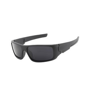Itália Designer Polarized Sports <span class=keywords><strong>Sunglasses</strong></span> UV400 CE para Ciclismo Pesca Surf Square Frame Water Sport Floating Strap - Product Image 1