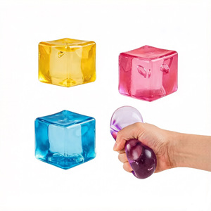 Cubo Antistress Morbido a Forma di Cubetto di Ghiaccio, Quadrato, Trasparente, in Silicone Elastico, Giocattolo Sensoriale Antistress per Ansia e Rilassamento, Ideale per Feste e Regali di Laurea - Product Image 2