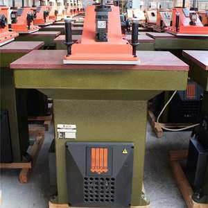 Machine à pression hydraulique a-<span class=keywords><strong>tom</strong></span>, de marque italienne d'occasion, à grande vitesse, en bon état pour le vente - Product Image 2