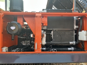 Excavatrice hydraulique sur chenilles d'occasion stable Doosan série DX300 DX300LC-9C/DX300LCA 30 tonnes avec godet de 1,5 m Modèle 2025 - Product Image 3