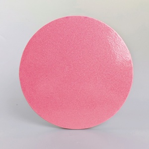 Bases Redondas de Madera para Pastel SunShine Blancas Resistentes de 10 y 12 Pulgadas - Product Image 6