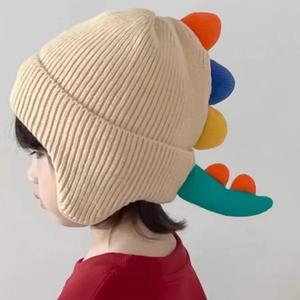 Gorro de Invierno Cálido para Bebés con Protección para las Orejas, Diseño 3D de Dinosaurio, Orejeras para Niños, Gorro de Lana Tejida para Niños Pequeños de 2 a 6 Años - Product Image 3