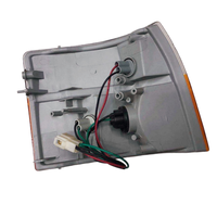 81510-95J16/ 81520-95J16 Ensemble de feux de coin avec câble et ampoule pour Toyota Hiace Mini Van