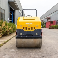 Mini-compacteur routier de 2 tonnes de capacité