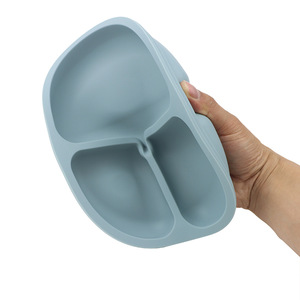 Plato de silicona dividido para niños, circular, libre de BPA, de grado alimenticio, para alimentación de bebés de 0 a 12 meses, diseño de color sólido. - Product Image 3