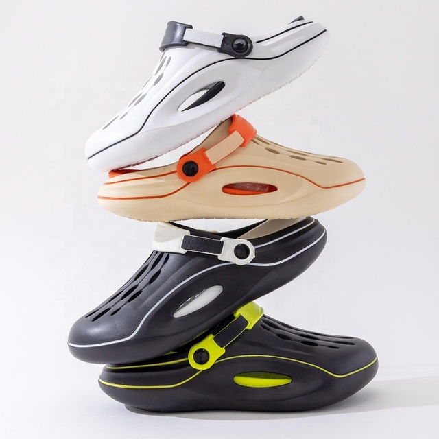 Olicom New Summer Men Clogs Mules Flat Sandals Eva Garden Shoes Breathable Sandals Custom Clogs Sandals for Men Clogs for Men