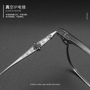 Gafas Kroxin de titanio puro sin montura para hombre, diseño floral, 31802, montura de medio aro para miopía - Product Image 1