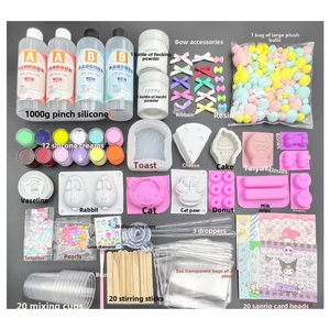 Juego de Moldes de Silicona Caseros para Niños, Juguetes para Apretar con Forma de Garra de Gato, Regalos Hechos a Mano para Niñas - Product Image 1