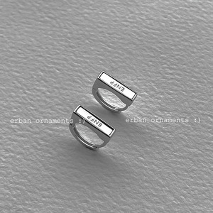 2025 nuova tendenza orecchini <span class=keywords><strong>a</strong></span> bottone da donna di fascia alta con senso di nicchia 925e orecchini in argento polsini placcati oro gioielli Elite per <span class=keywords><strong>Enfp</strong></span> - Product Image 5