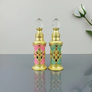 Flacone di Profumo in Lega Metallica da 15ml Stile Arabo Retrò, Bottiglia in Vetro per Oli Essenziali, Decorazione Classica per la Casa - Product Image 4