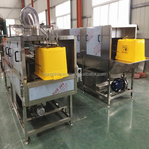 Machine automatique de lavage et de séchage de caisses industrielles |   Laveuse de paniers en plastique pour la transformation des aliments / boissons / produits laitiers - Product Image 4