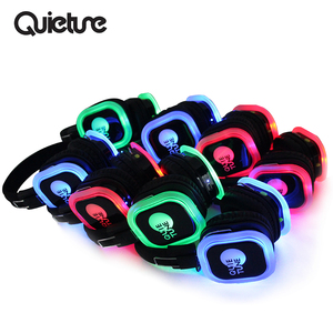 Cuffie silenziose senza fili F39 della discoteca di vendite calde con la luce del Led e <span class=keywords><strong>3</strong></span> o più canali per le parti all'interno della gamma di 500M - Product Image 2