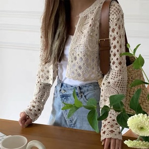 Chaqueta Corta <span class=keywords><strong>de</strong></span> Punto Calado Vintage con Diseño Floral, Cuello Redondo, Cierre <span class=keywords><strong>de</strong></span> Botones, Manga Larga, Ligera y Casual - Product Image 5