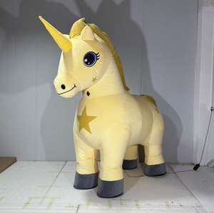 Costume da Mascotte Gonfiabile Unicorno Giallo Chiaro 2,6m Personaggio Colorato per Scuola MOQ 1 Pezzo - Product Image 6