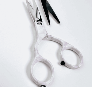 Tijeras de mano derecha de pétalos rosas de borde recto - Product Image 4