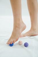 Balles de massage vibrantes à piles pour points de pression, contrôle de la minuterie, étanches IP67, revêtement souple en TPE, 3 modes, portables, 250 mAh
