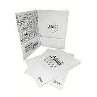 Carpeta de Presentación Económica con 2 Bolsillos, Impresa, Tamaño A4, con Relieve, Personalizable, para Archivos y Tarjetas de Presentación