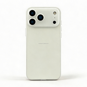 Coque de téléphone mate en gros, finition mate, 0,6 mm, PP solide et translucide, directement de l'usine, en stock, pour iPhone 18 Pro - Product Image 4