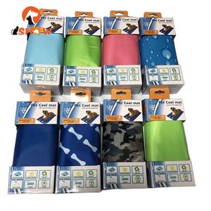 Esterilla con estampado de perro para mascotas, estera de gel refrigerante - Product Image 1