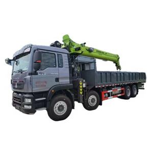 Grue de camion télescopique hydraulique Sinotruk Howo 12, 14 et 16 tonnes, 8x4, pour charges lourdes, fabriquée en Chine - Product Image 1