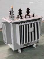 Transformateur de puissance immergé dans l'huile CE Huamei S13-M triphasé à triple enroulement cuivre/aluminium avec régulateur 50/60Hz